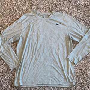 Nike Heather Gray Long Sleeve Tee